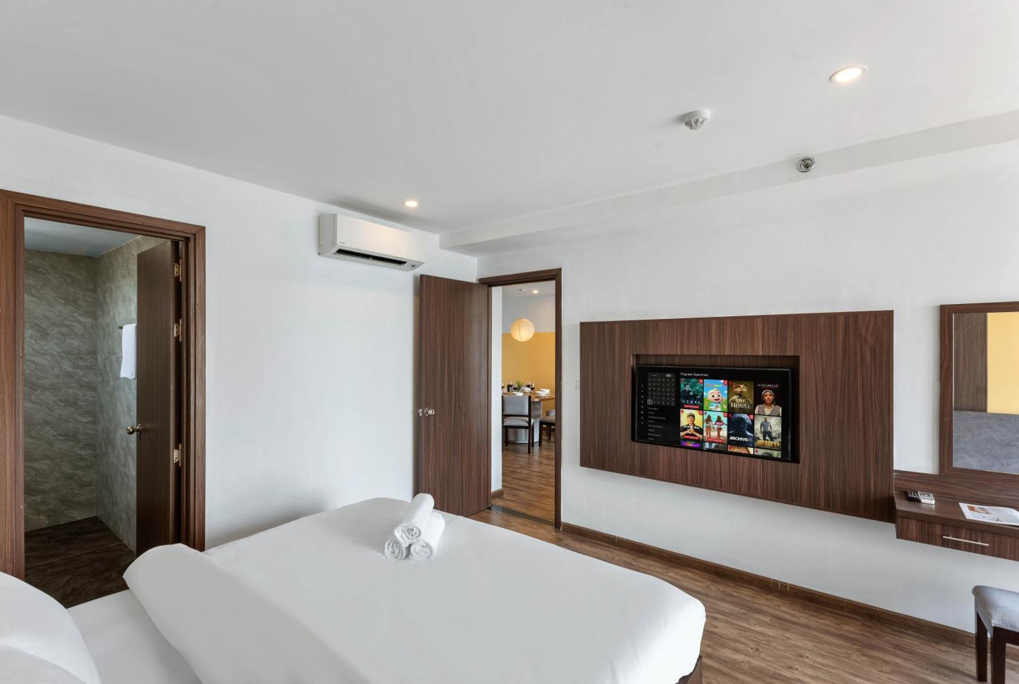 S Lux Apartment Virgo Nha Trang Exterior photo